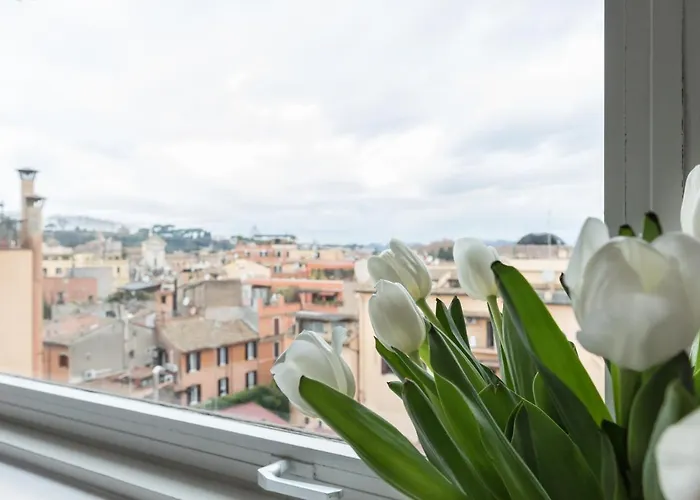 Amazing Penthouse With Private Terrace In Trastevere דירה *
